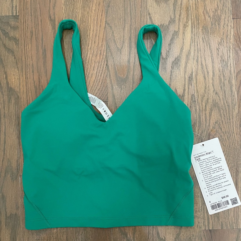 NWT Align Tank in Kelly Green